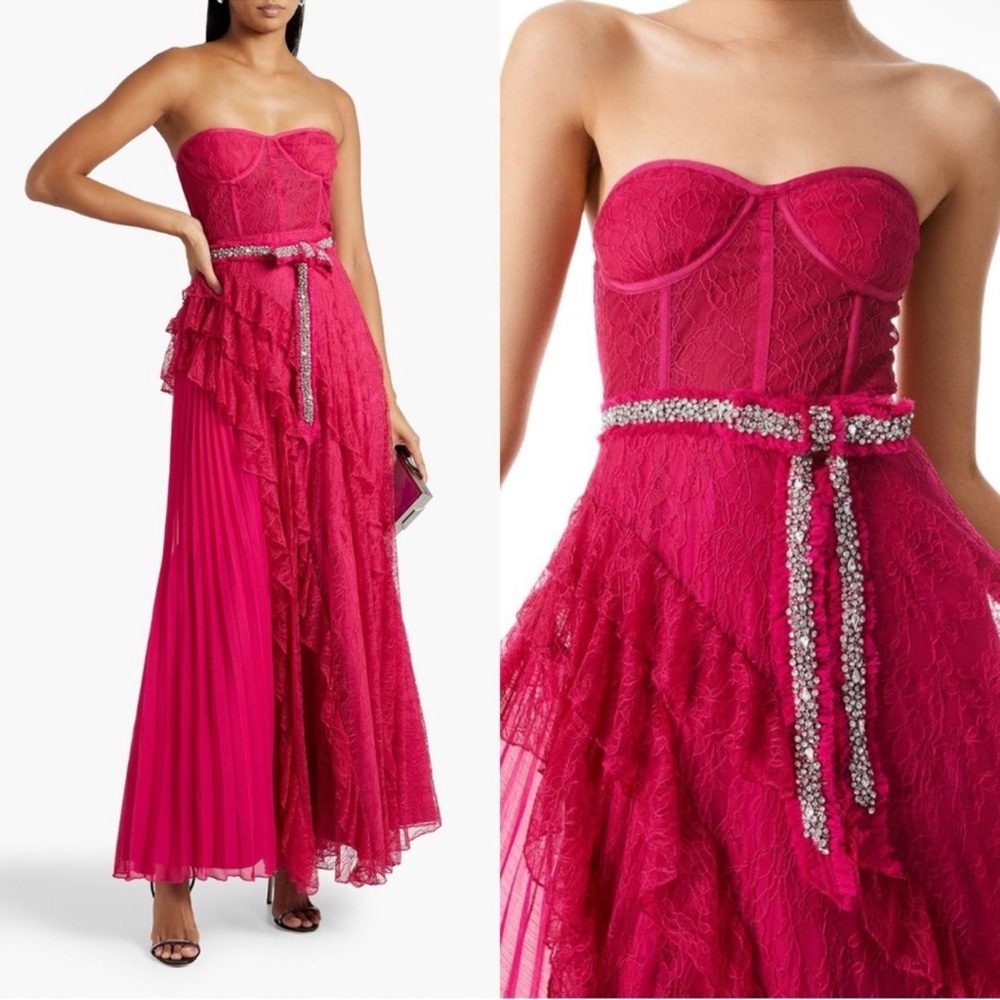 NEW | Alice + Olivia Bree strapless
Chantilly lace and Georgette Gown Size 2